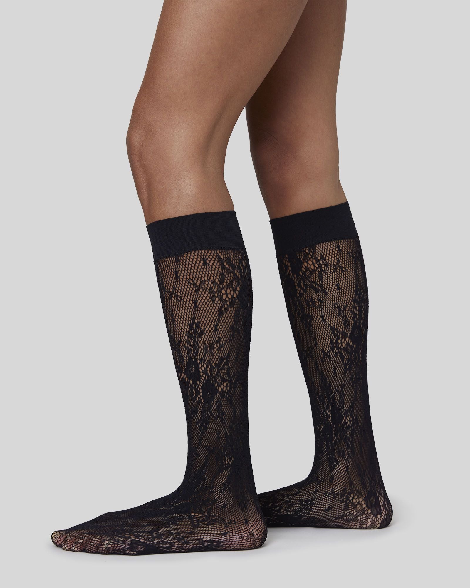 Rosa Lace Knee-Highs Black Buy now Swedish Stockings