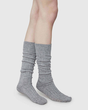 170004007-bodil-chunky-knee-highs-grey-swedish-stockings-4
