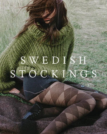 split banner rebecka argyle tights dark brown 1600x2000 2 web logo