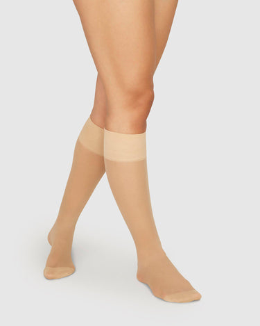 161003115-elin-2-pack-knee-highs-dark-beige-swedish-stockings-2