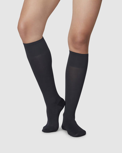 162001001-irma-support-knee-highs-heel-swedish-stockings-2