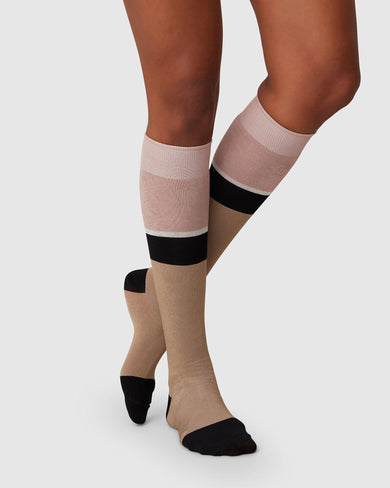 170002112-elena-knee-highs-swedish-stockings-2