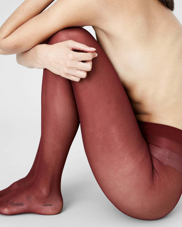 11128515-nora-perfect-everyday-tights-black-camille-charriere-swedish-stockings-5