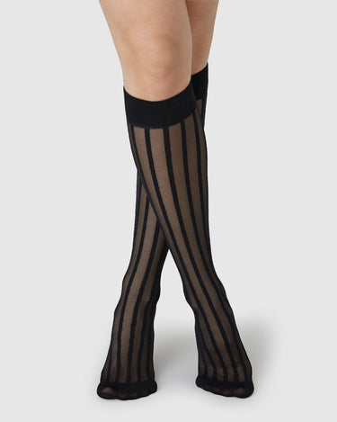 163012001-siri-stripe-knee-highs-black-sweedish-stockings-2