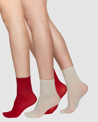 181003504-judith-2-pack-dark-red-creme-swedish-stockings-1
