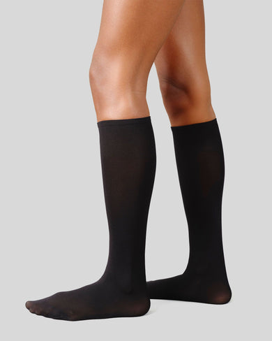 450023001-2-pack-olivia-premium-knee-highs-black-swedish-stockings-1