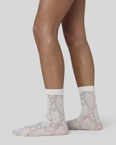 Lilly_BLANK_Lace_BLANK_Socks_BLANK_Ivory_BLANK_-_BLANK_Ecom
