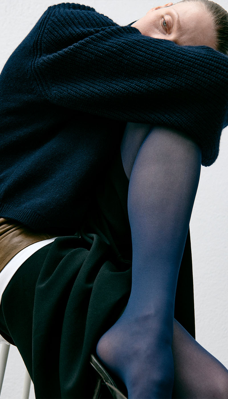 hero mobile svea premium tights dark indigo swedish stockings