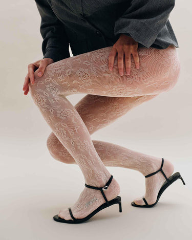 split-banner-laci-lace-tights-swedish-stockings-8