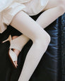split-banner-lia-stirups-ivory-swedish-stockings-3
