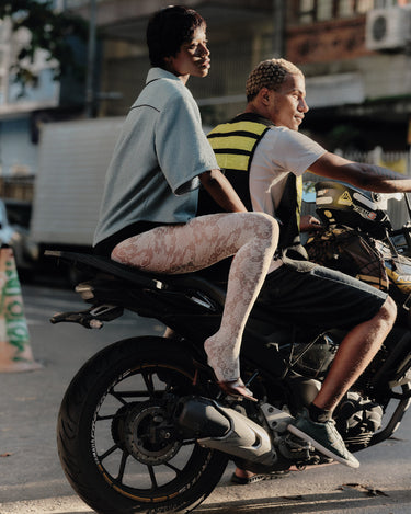 split banner lily lace tights ivory 3