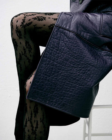split banner magnolia tights black swedish stockings 1