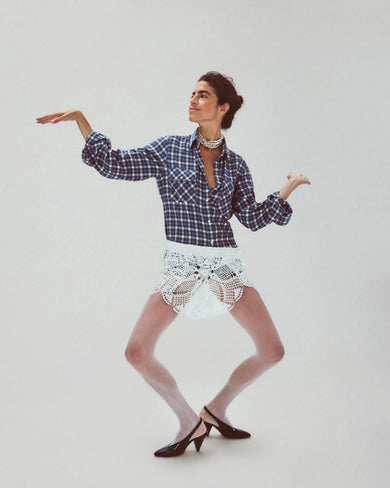 split-banner-sheer-tights-swedish-stockings-1