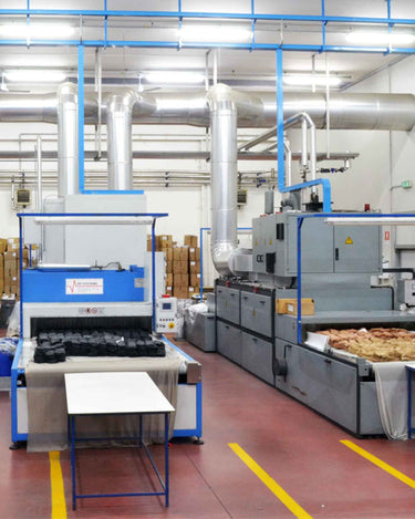 split banner traceability swedish stockings