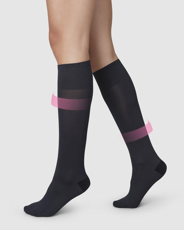 162001-irma-support-knee-highs-heel-swedish-stockings-4