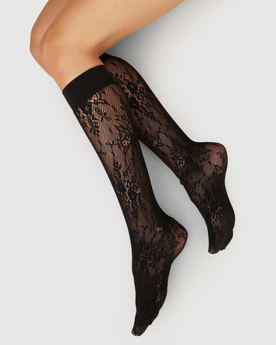 163009001-rosa-lace-knee-highs-black-swedish-stockings-3