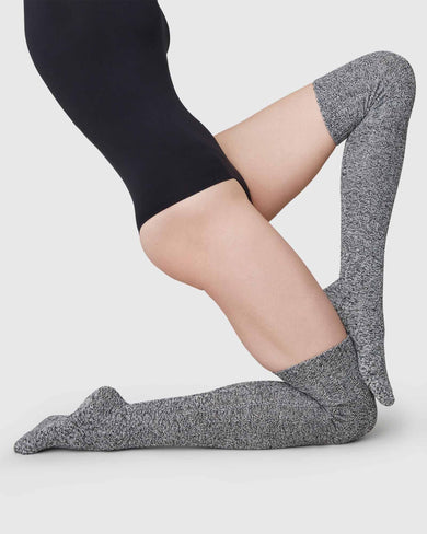 171002001-vilda-over-knee-black-swedish-stockings-2