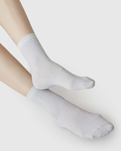 182009006-stella-shimmery-socks-light-grey-swedish-stockings-2