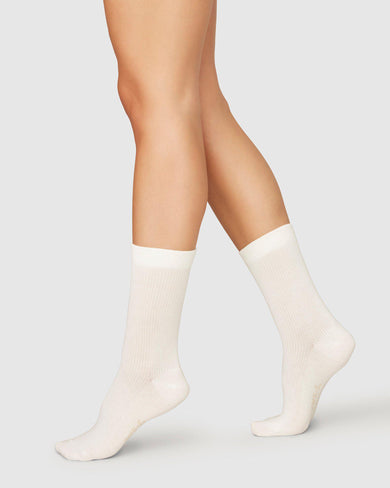 191020901-my-organic-cotton-socks-ivory-swedish-stockings-1